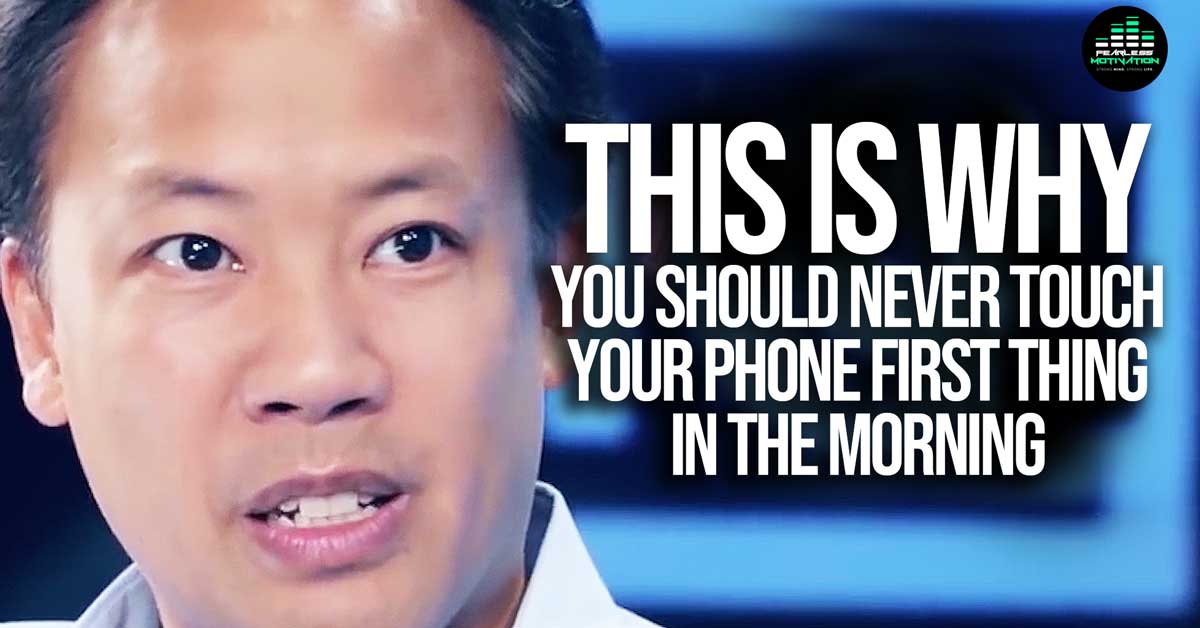 This Is Why You Shouldn't Look At Your Phone First Thing In The Morning